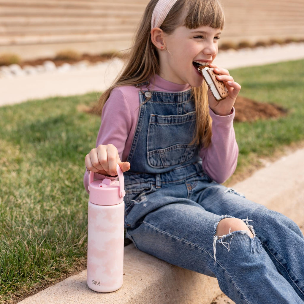 Simple Modern 18 fl oz Insulated Stainless Steel Summit Wide Mouth Water Bottle with Handle and Straw Lid|Black and White Checkmate - GQ5P
