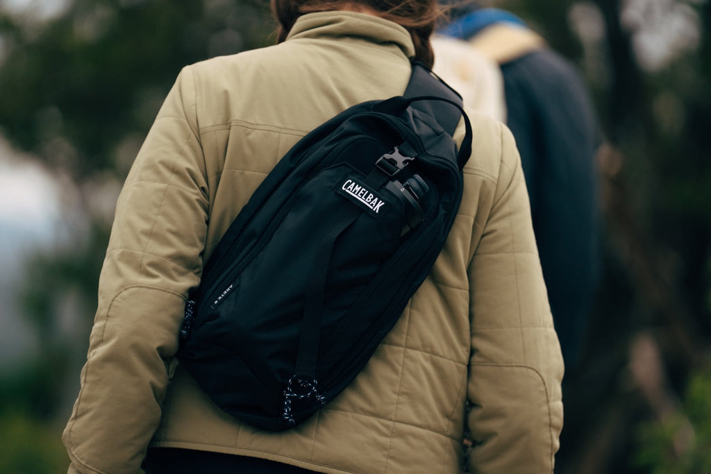 Camelbak Arete Sling 8, Deep Teal - K66O