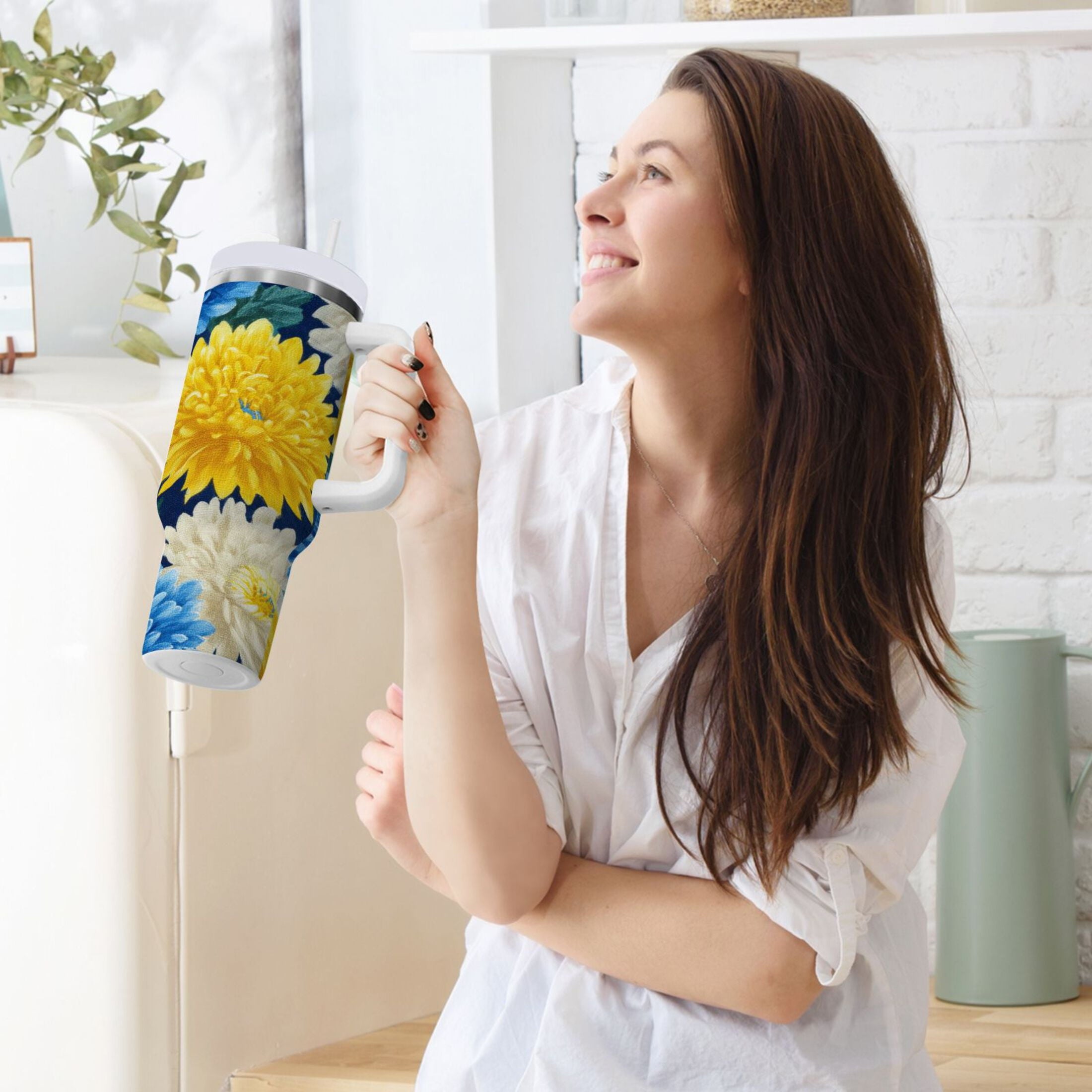 30 oz Insulated Stainless Steel Tumbler Double Wall Stainless Steel Tumbler with 2-Way Drinking Yellow and White Chrysanthemum - J411