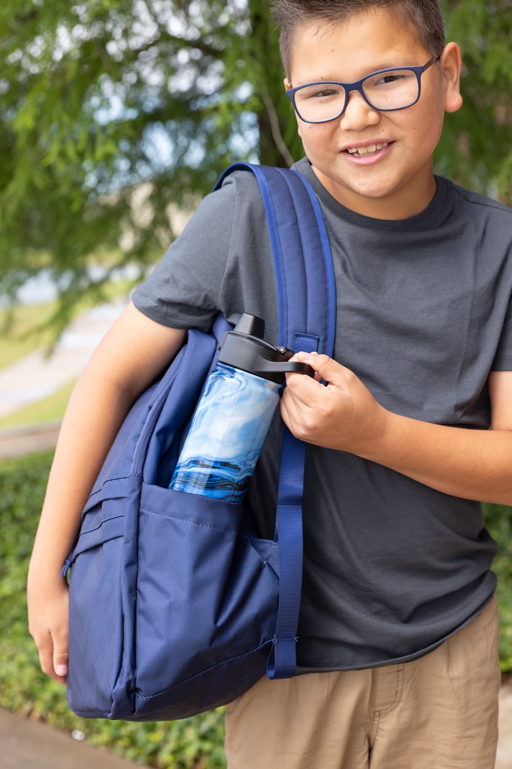 Simple Modern 18 fl oz Insulated Stainless Steel Summit Water Bottle with Covered Silicone Straw Lid | Sweet Taffy - 28S2