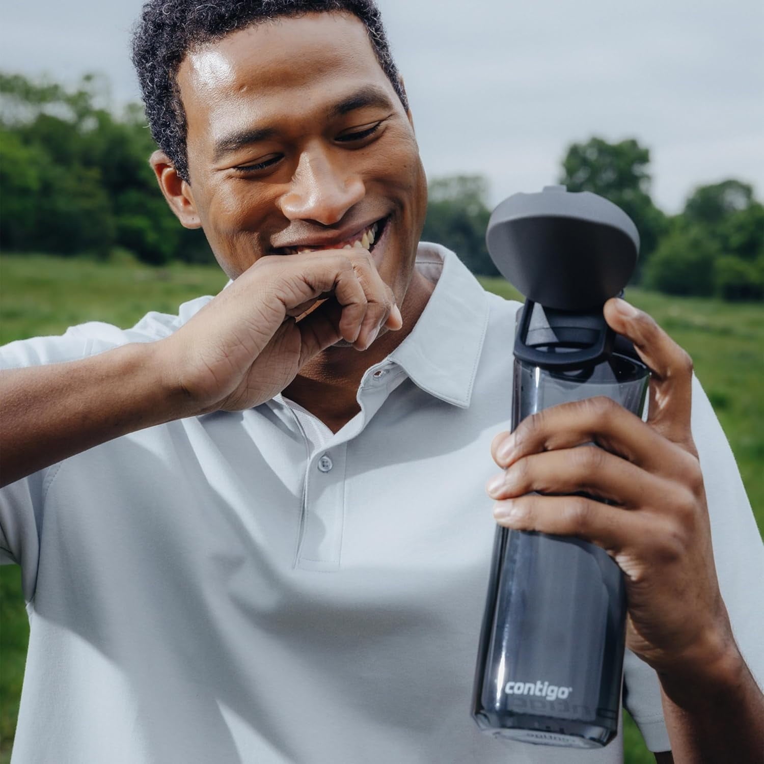 Contigo - Water Bottle with Leak-Proof and Locking Lid, BPA Free, 709ml Capacity, Black - 9OMB