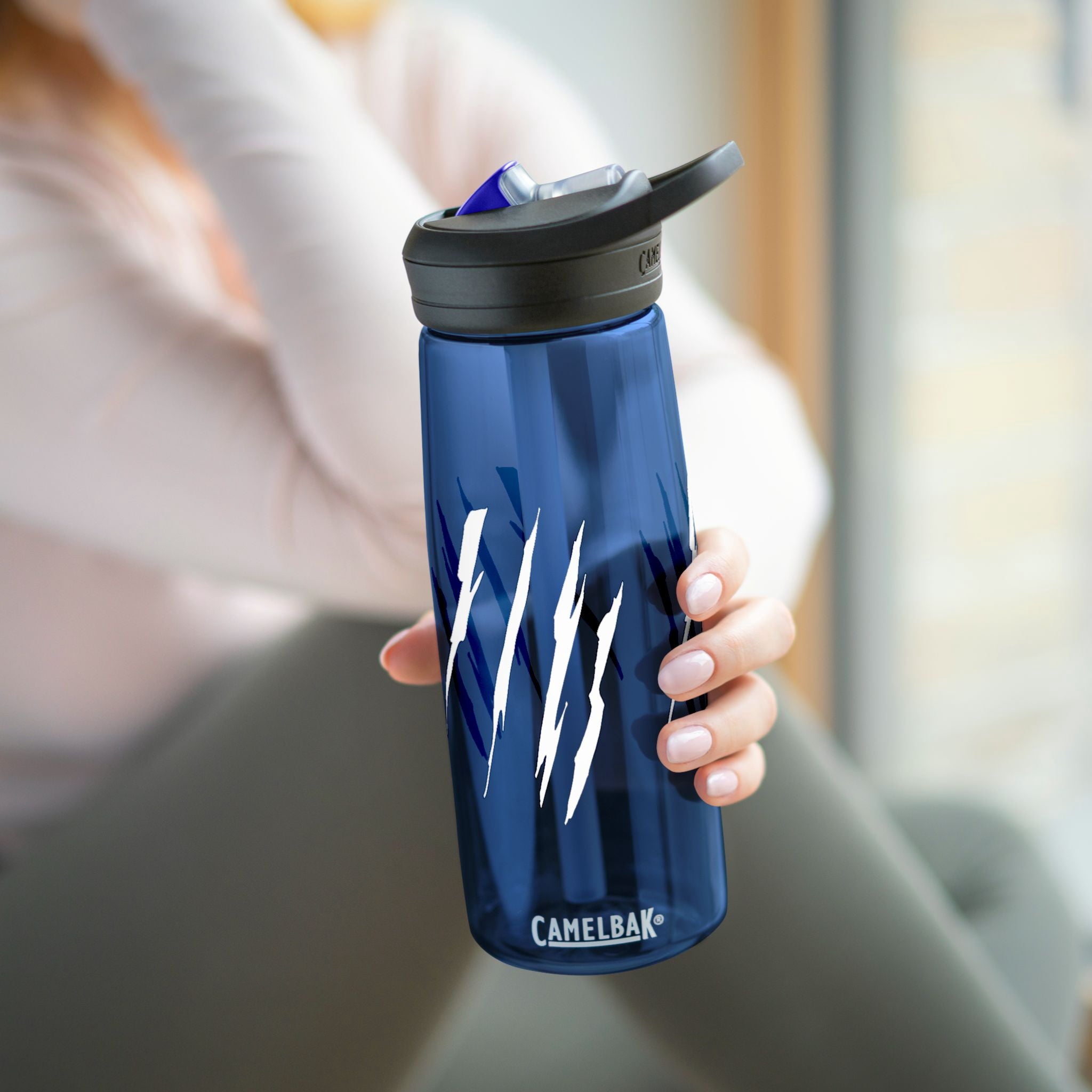 Effete Feline Claw Marks Scratch CamelBak Eddy®  Water Bottle, 20oz\25oz - NSIF