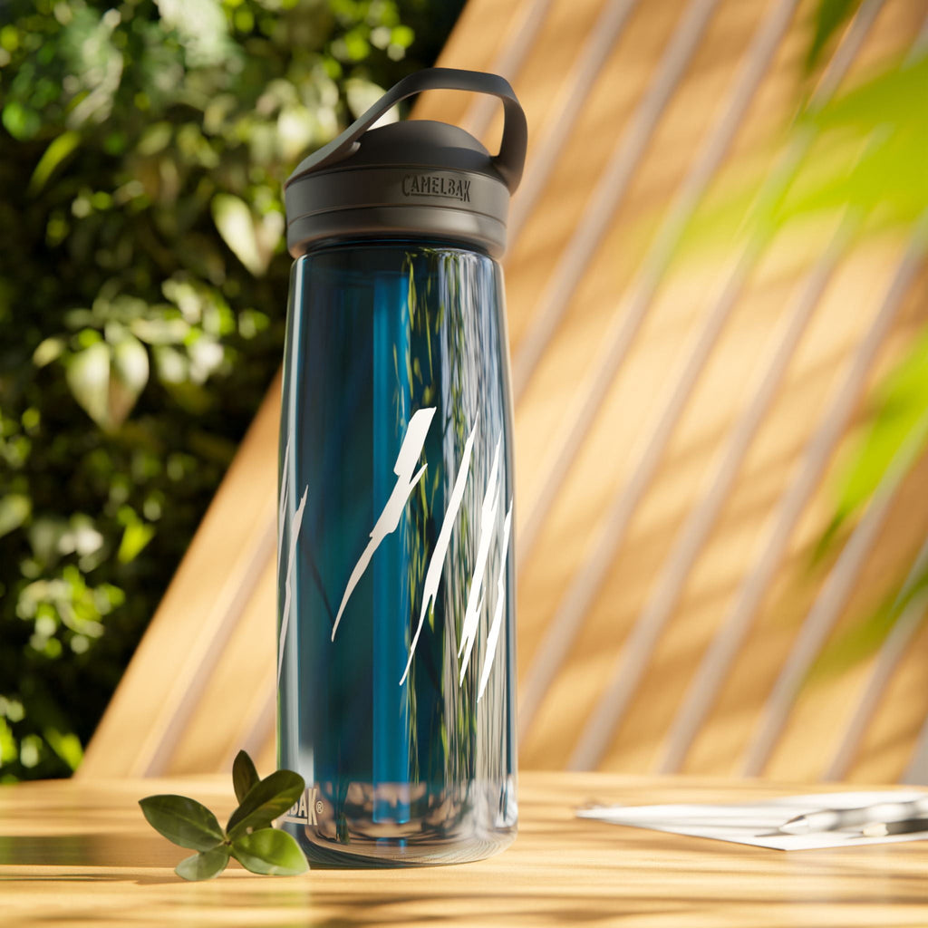 Effete Feline Claw Marks Scratch CamelBak Eddy®  Water Bottle, 20oz\25oz - NSIF
